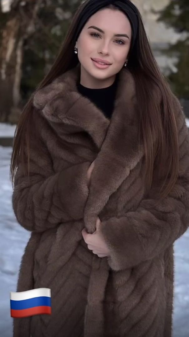 Girls, How to Style That Fuzzy Coat on Me?